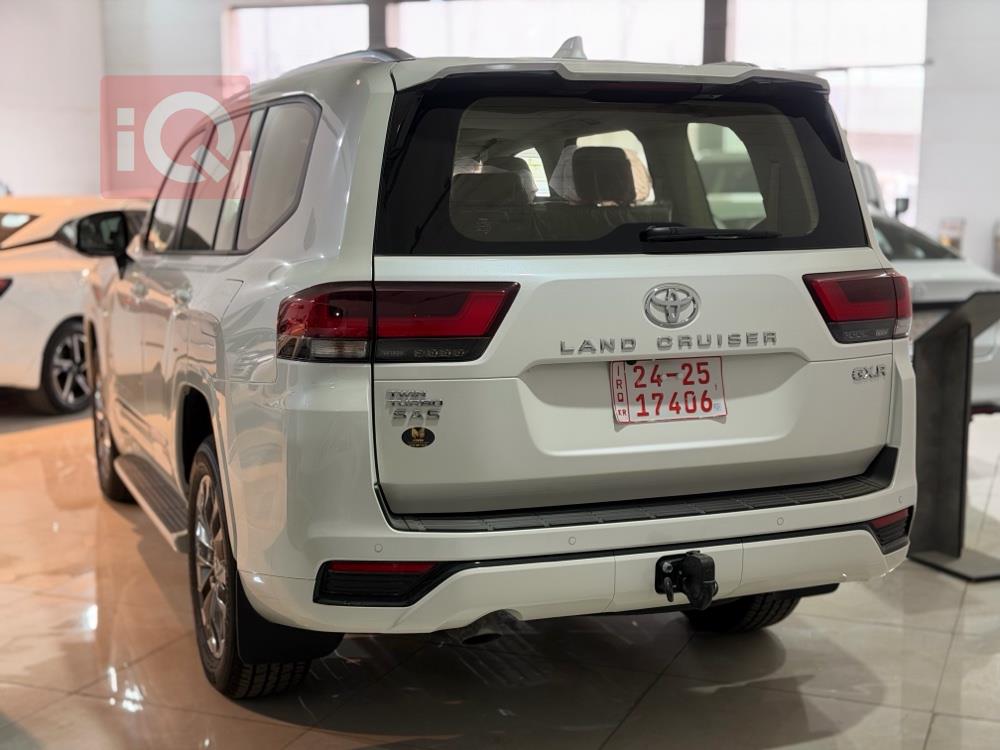 تويوتا لاندكروزر